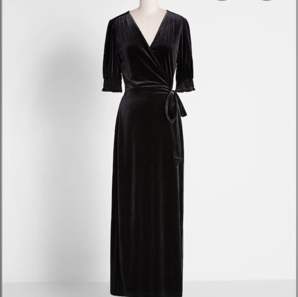 ModCloth black velvet wrap maxi dress 1X Holiday